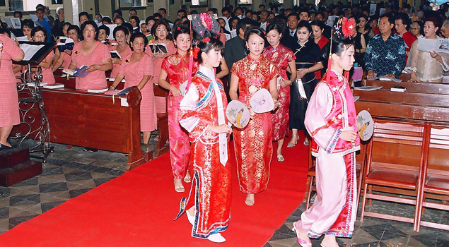 pengaruh budaya tionghoa dalam gereja